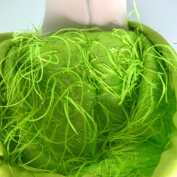 MOSHIQA Neon Green Feathers Hoodie Size M Sweatshirt Designer Trendy Celebrity - Picture 11 of 16